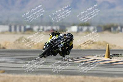 media/Dec-04-2025-Racers Edge (Thu) [[5ebc9f124d]]/2-A Group/2-Session 2 (Turn 4)/